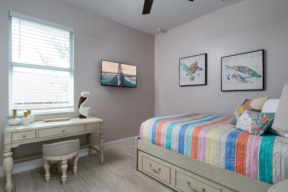 House, 4 Bedrooms photo 1
