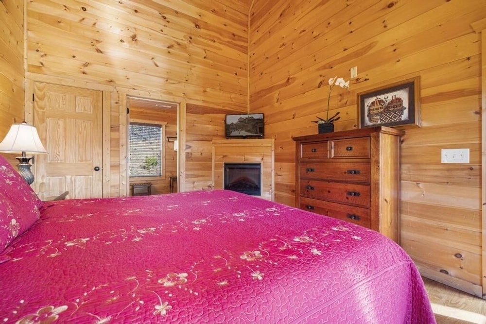 House, 4 Bedrooms