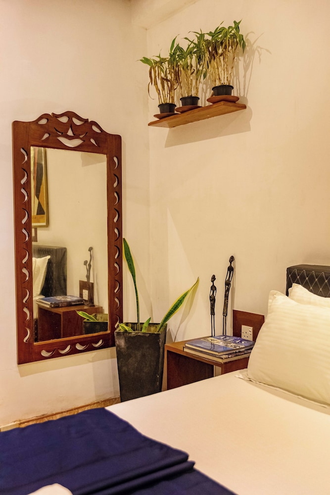 Standard Double Room, 1 King Bed photo 3