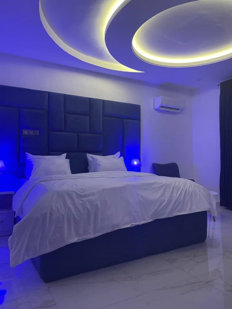 Deluxe Room - Photo 1