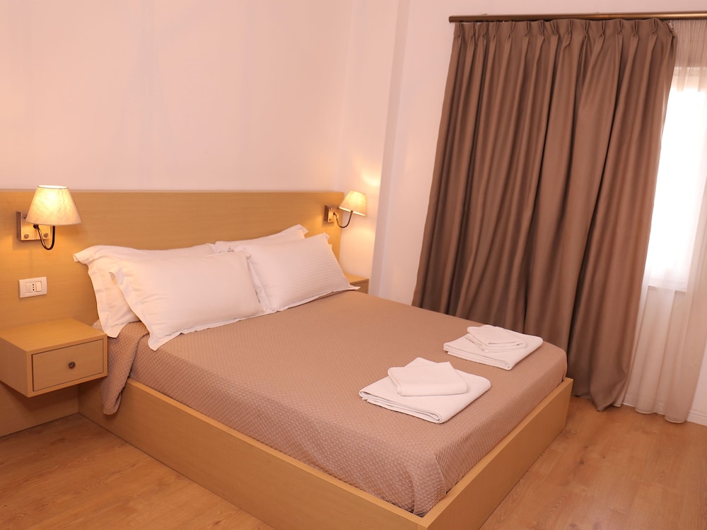 Family Apartment, 1 Bedroom, Kitchen, City View photo 2