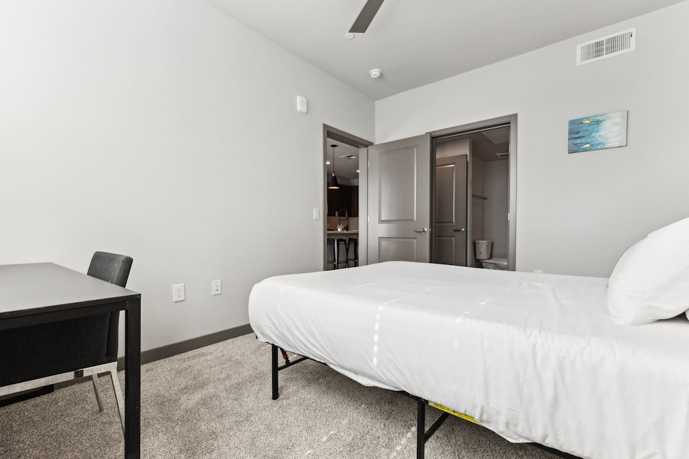 Deluxe Apartment, 2 Bedrooms photo 2
