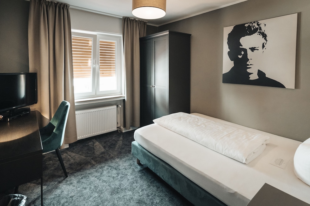Standard Single Room photo 3