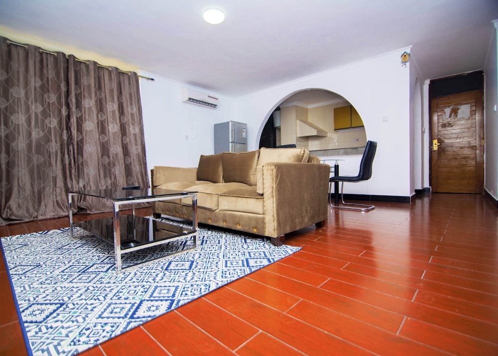 Apartment photo 3