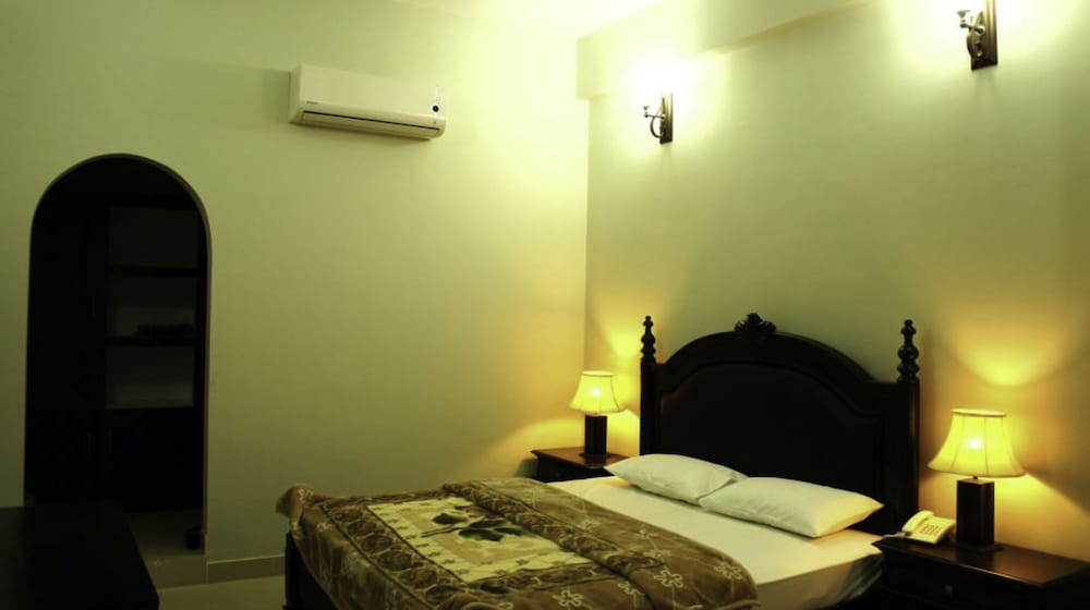 Deluxe Double Room photo 3