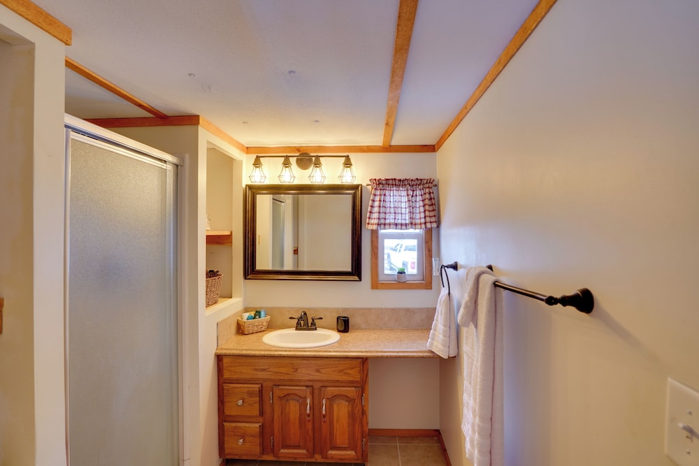 House (2 Bedrooms) photo 2