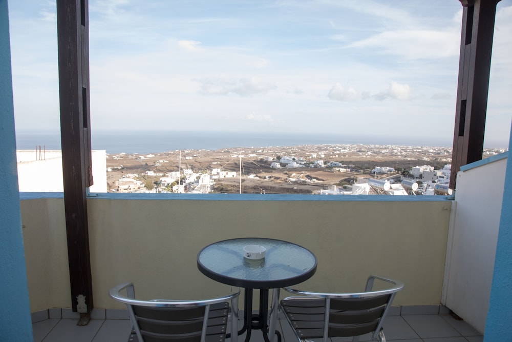Deluxe Twin Room, Sea View - Photo 2