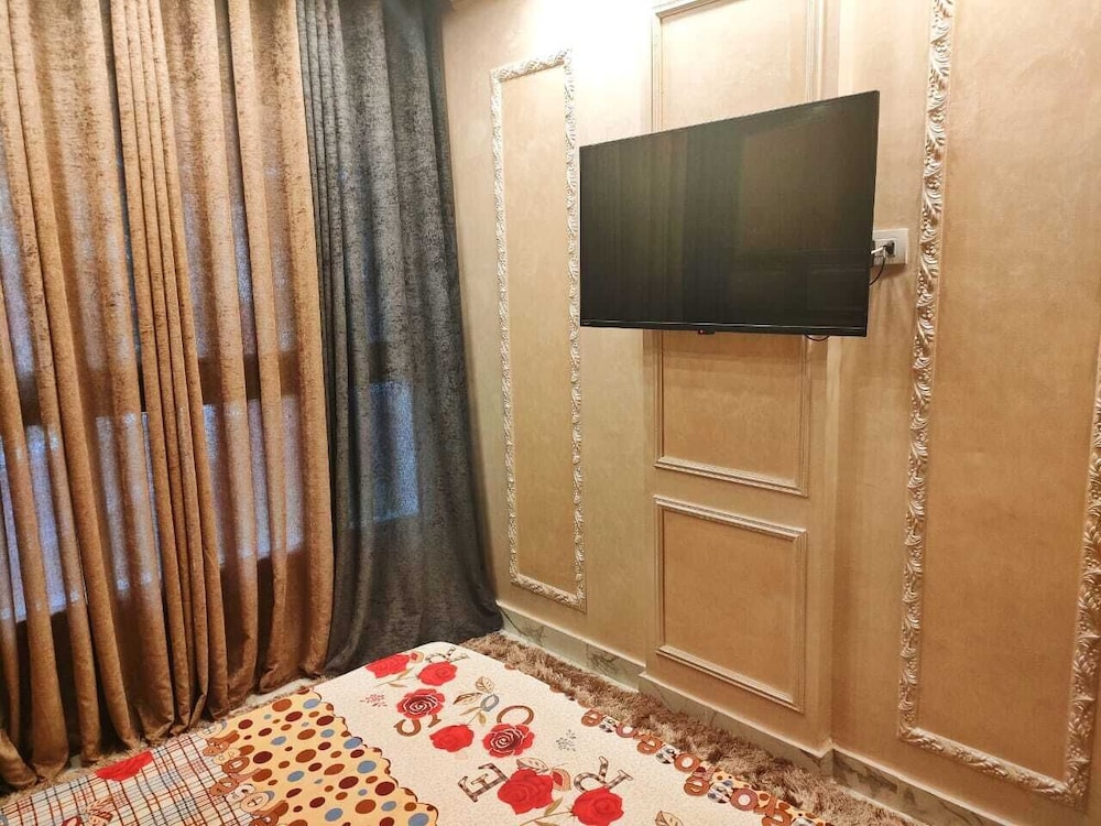 Chalet, 2 Bedrooms, Accessible, Smoking photo 3