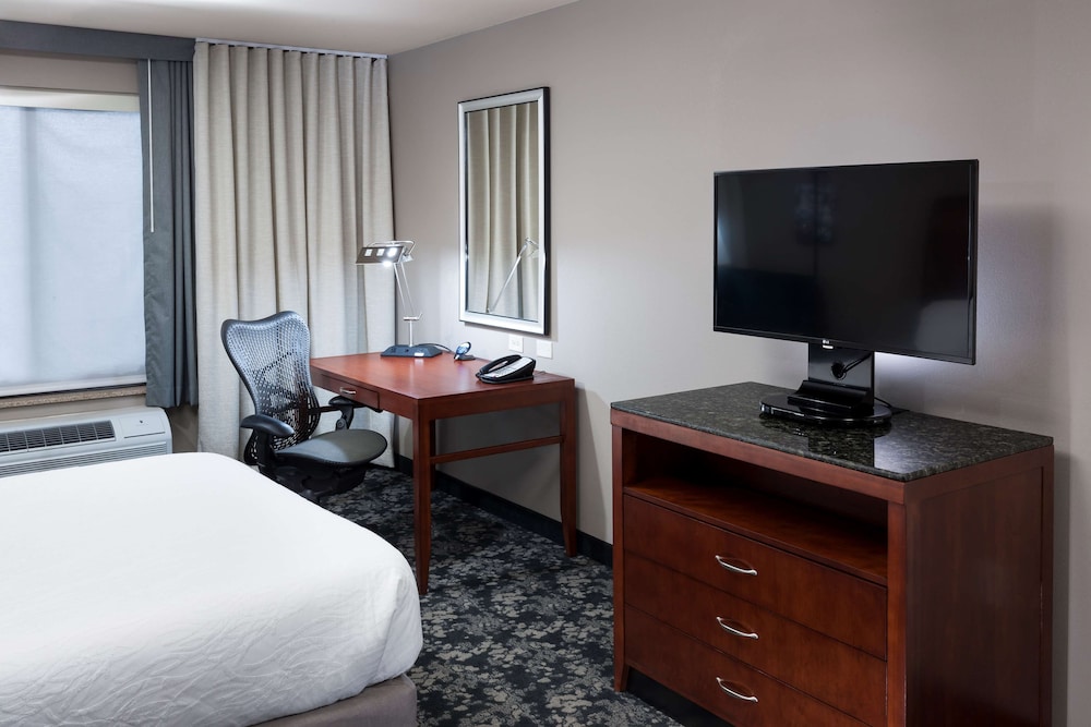 Premium Queen Room with Two Queen Beds