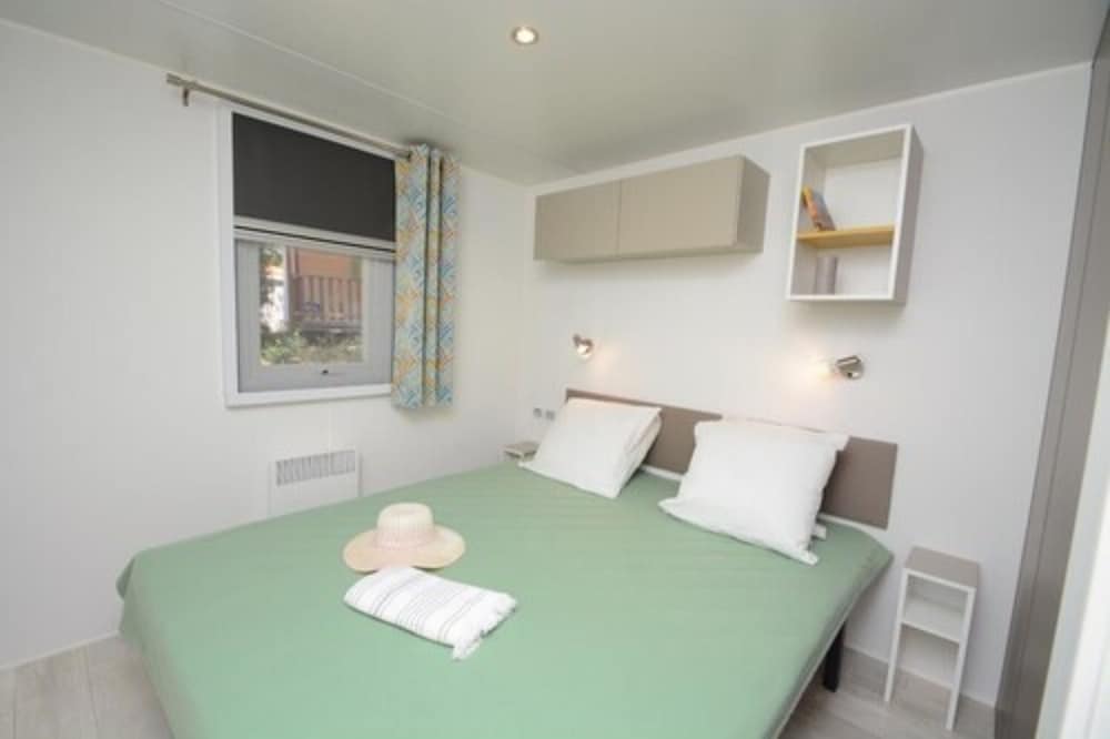 Mobile Home, 3 Bedrooms