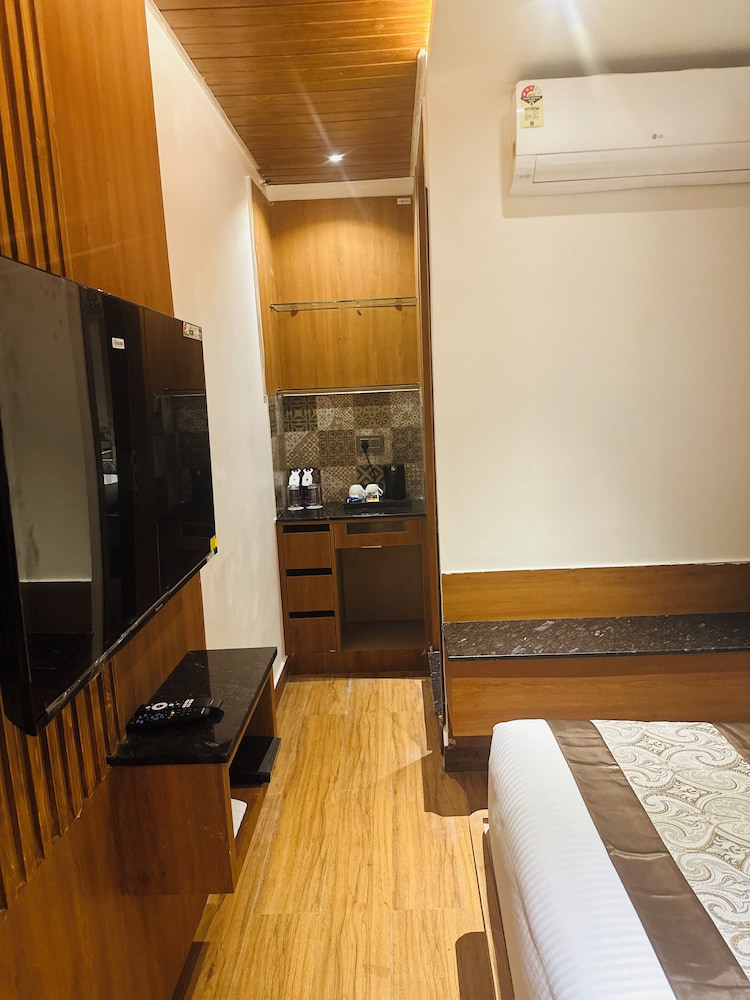Standard Room photo 1