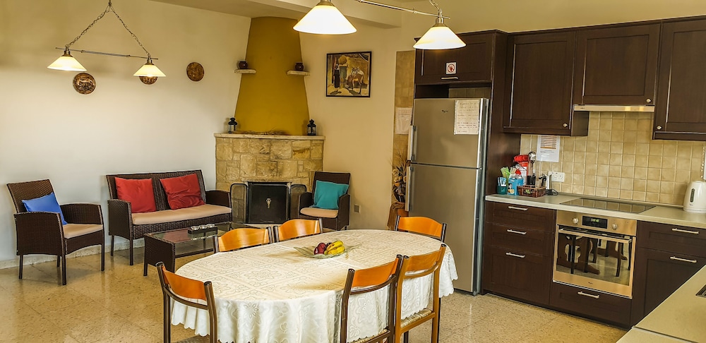 House, 3 Bedrooms, Private Pool