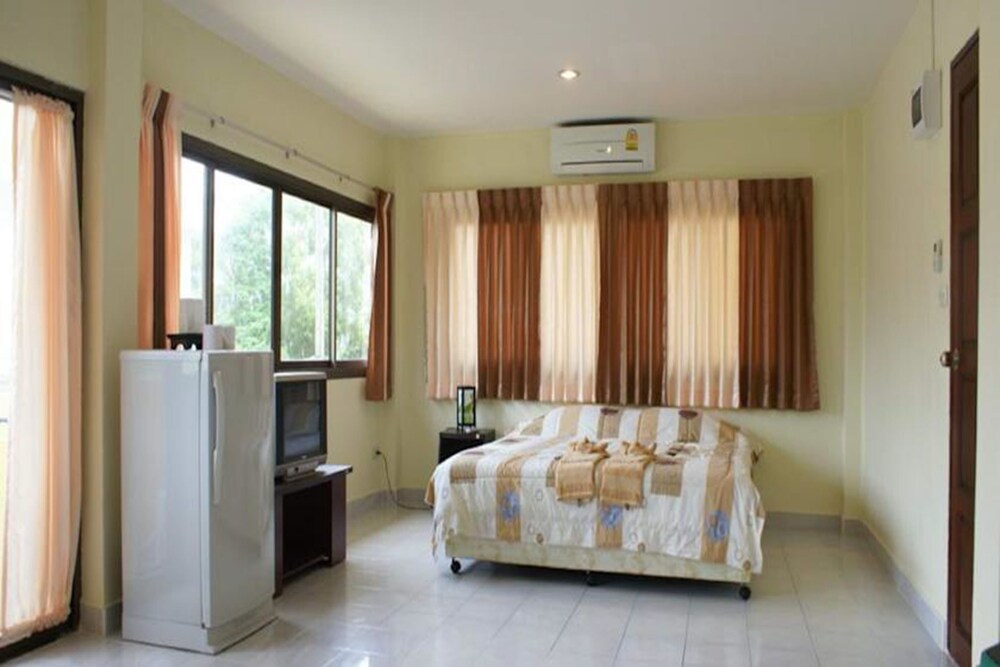 Standard Double Room photo 3