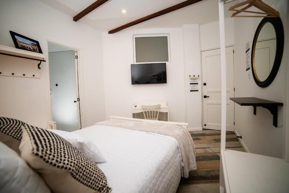 Classic Double Room photo 3