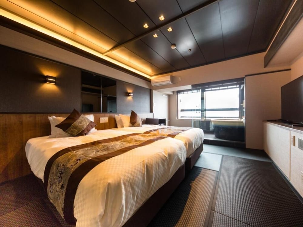 Japanese modern -Western room with open-air bath and ocean view Non Smoking photo 1