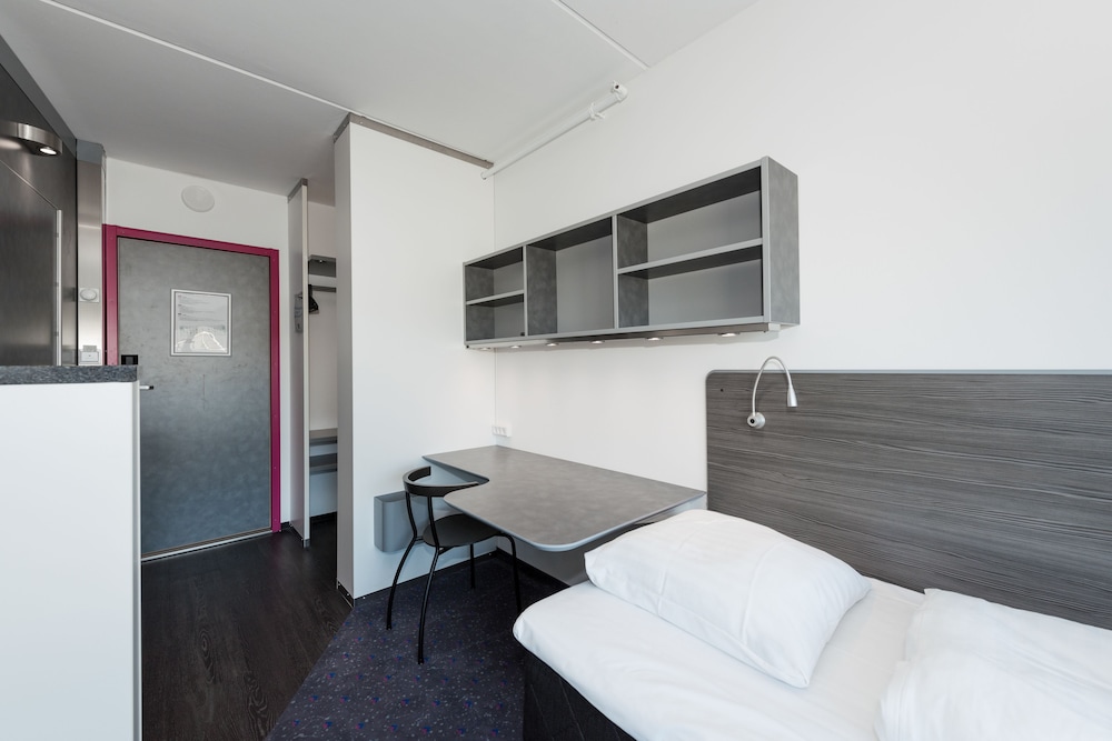 Studio, 1 Twin Bed, Kitchenette photo 3