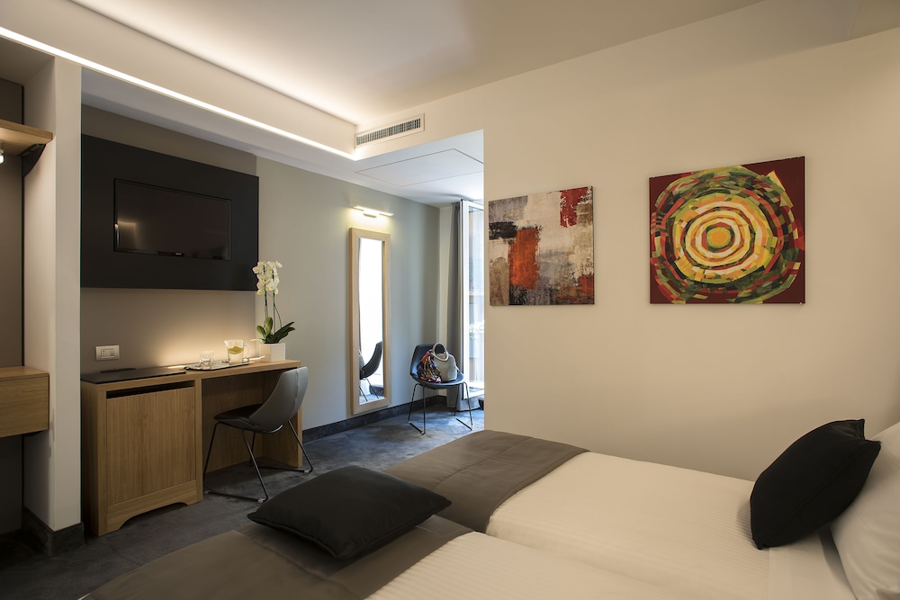 Deluxe Double Room photo 3