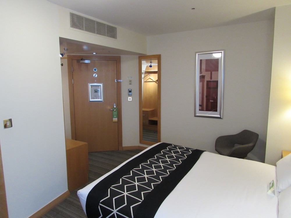 Standard Room, 2 Twin Beds - Photo 5