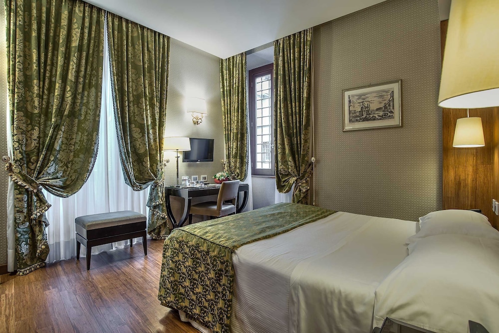 Standard Double Room Single Use photo 1