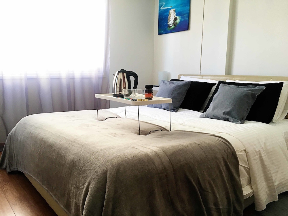Apartment, Non Smoking