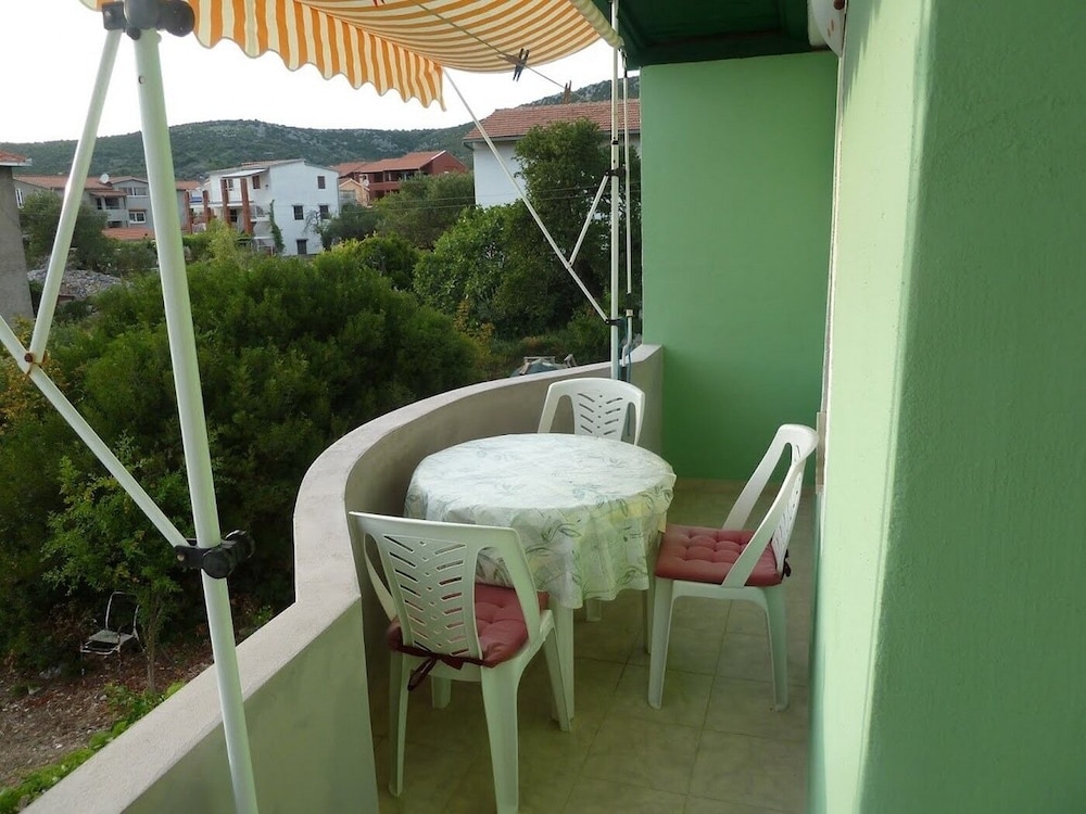 Studio (Maja - 80 m from pebble beach - SA2 Z)