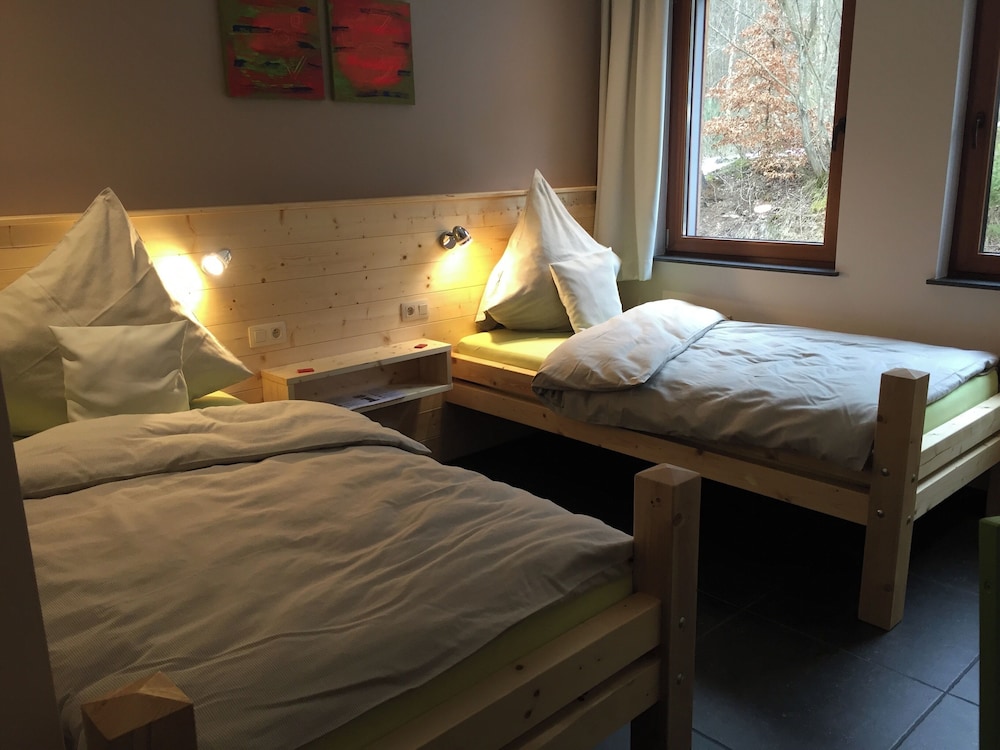 Twin Room, Garden View photo 3