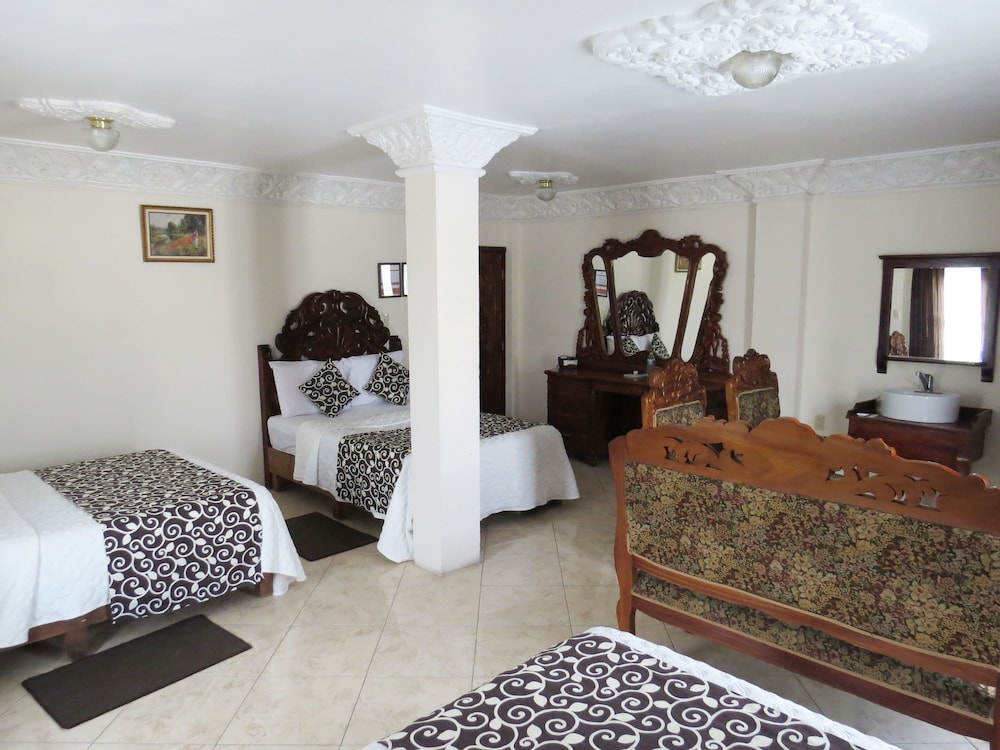 Deluxe Triple Room photo 1