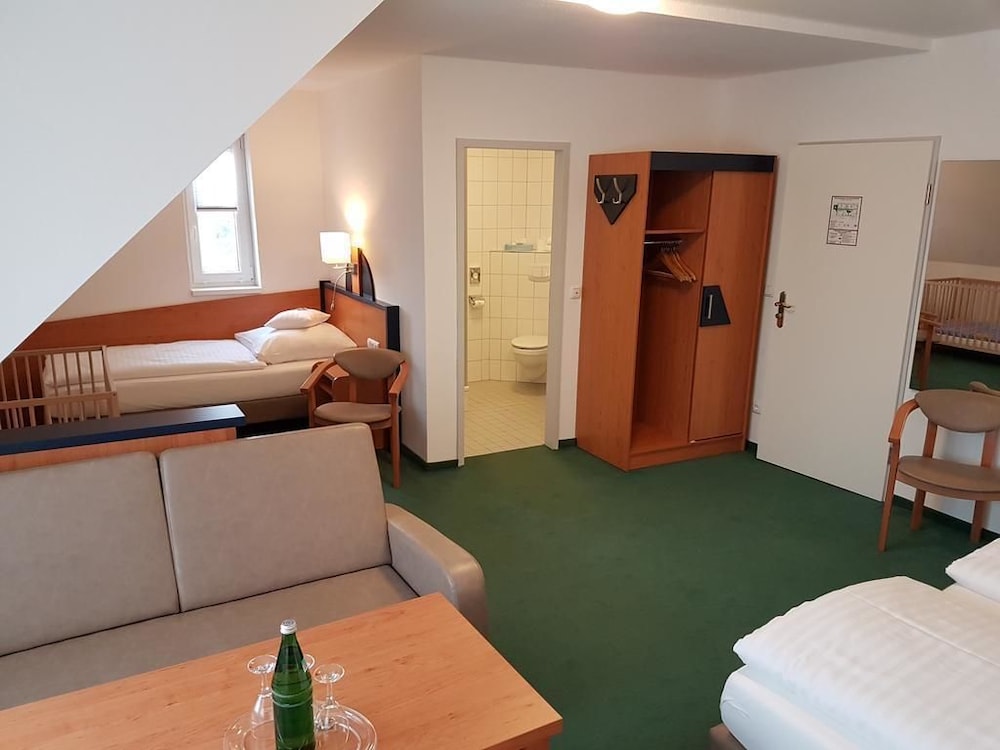 Triple Room photo 2