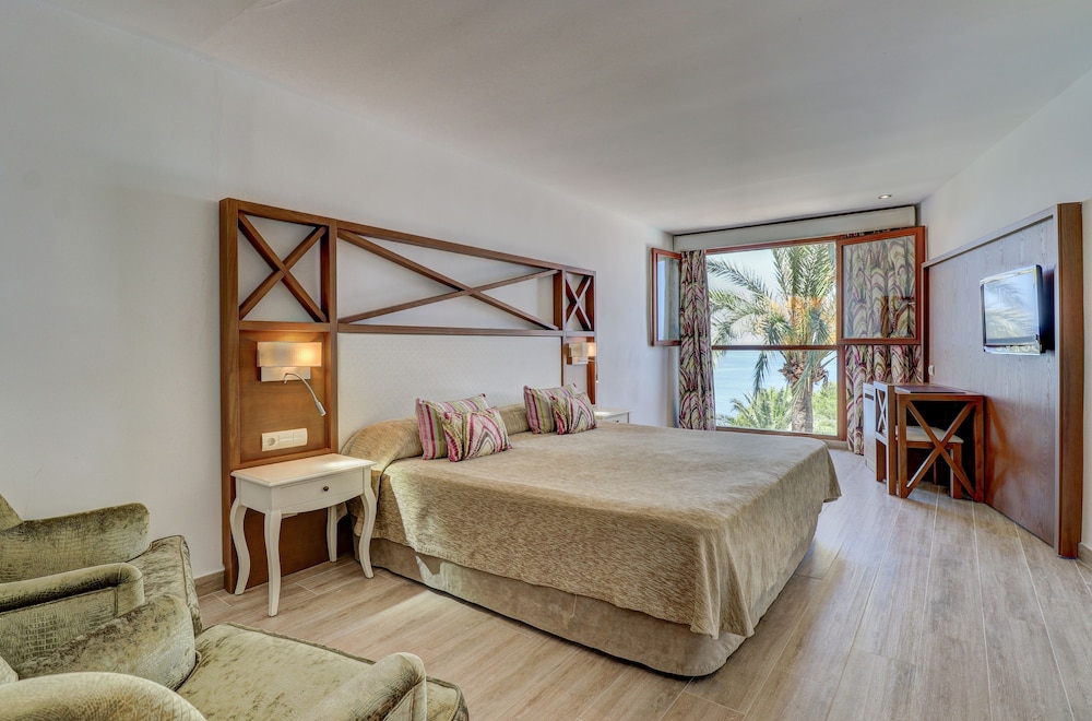 Standard Room, Sea View - Photo 3