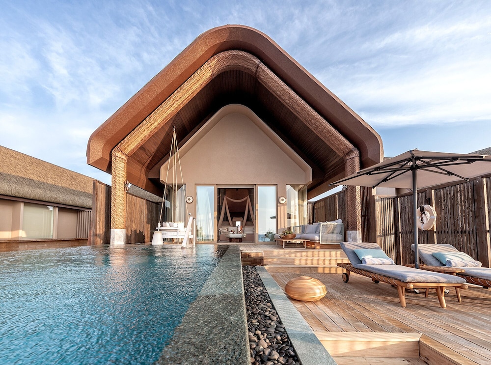 Villa (Sunset Ocean Pool) - Photo 1