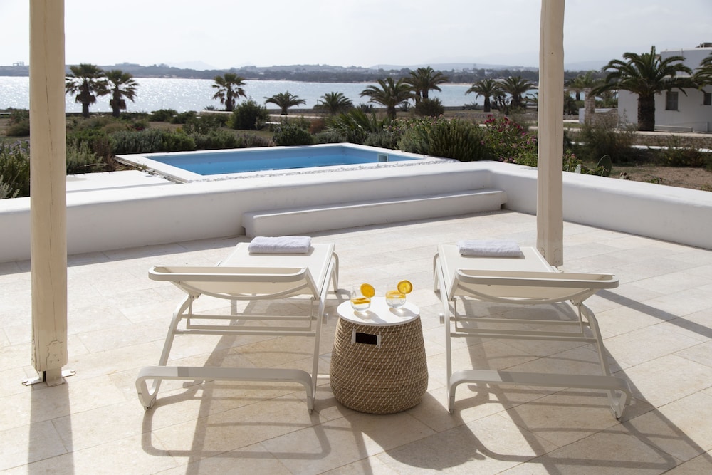 Villa (Sand 1)
