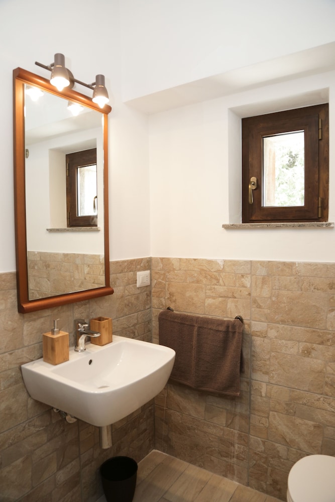 Deluxe Suite photo 3