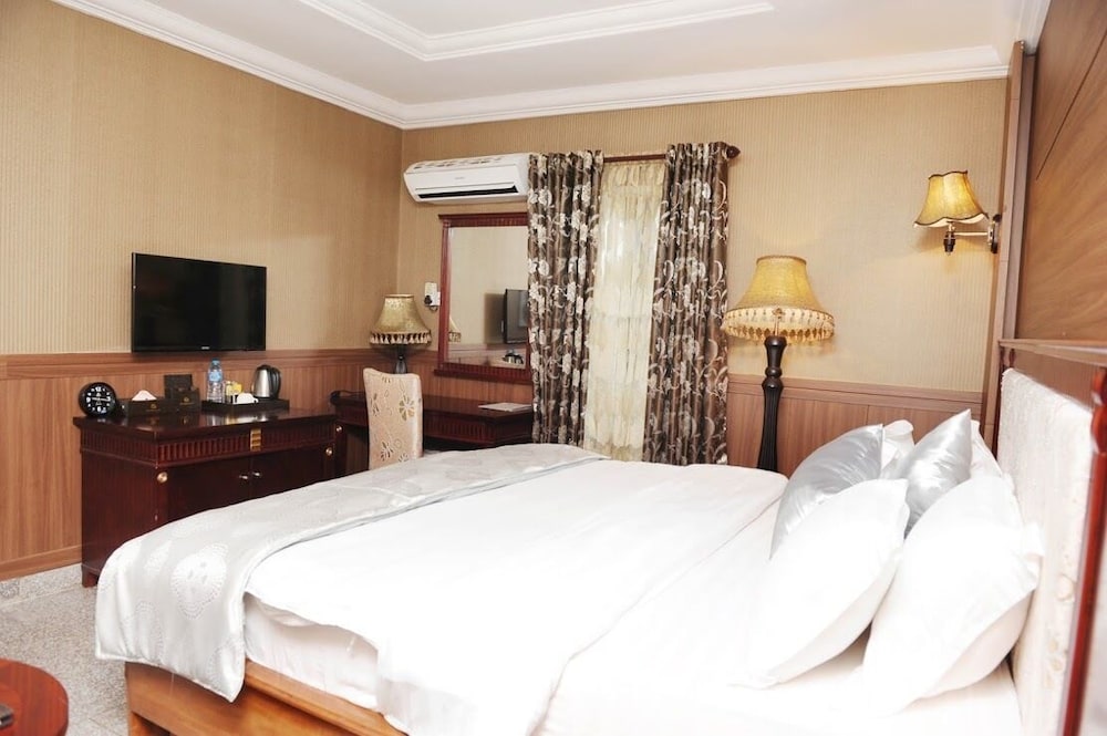 Standard Room - Photo 4