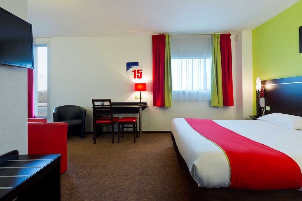 Standard Room, Multiple Beds