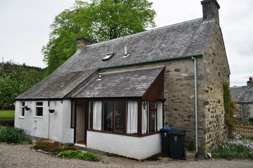 Cottage (Lilac) photo 3
