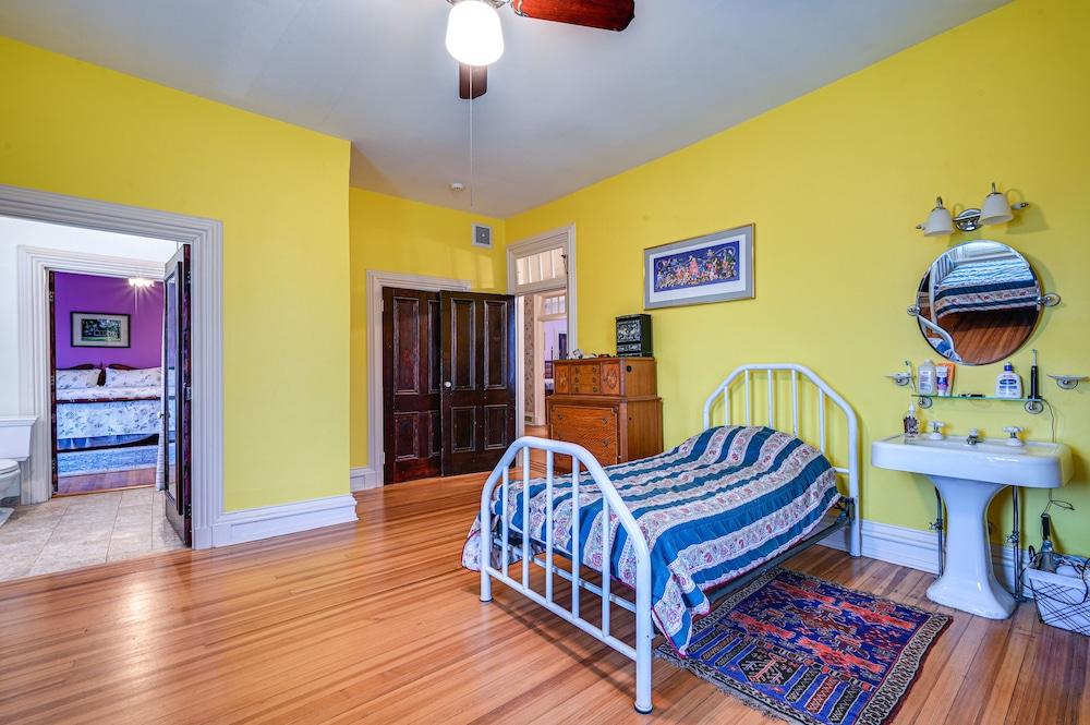 House (6 Bedrooms) photo 1
