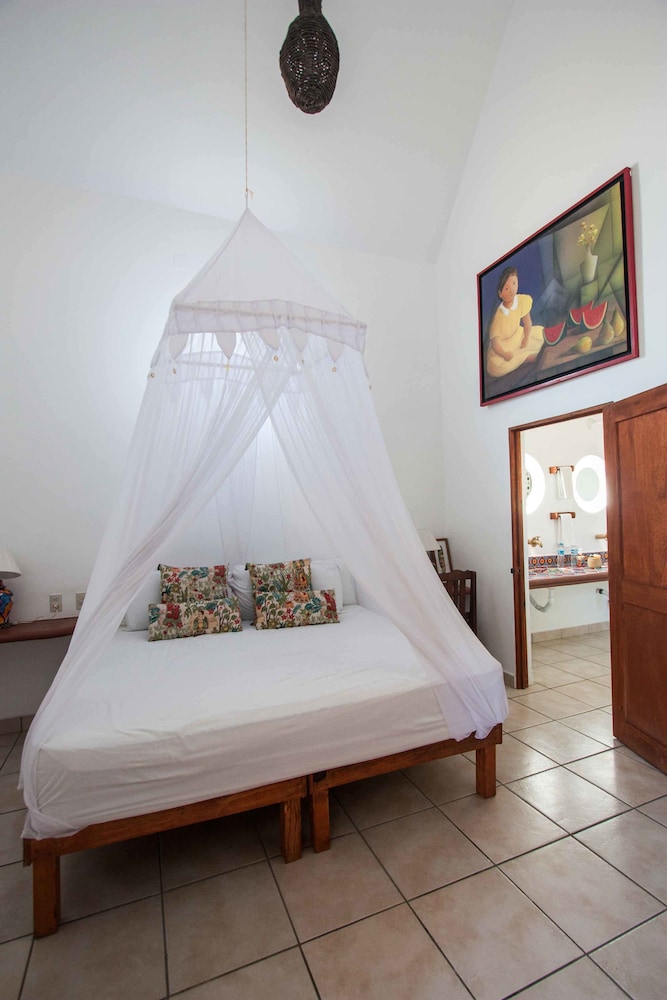 Standard Suite, Ensuite, Partial Sea View (DBL vista lateral mar)