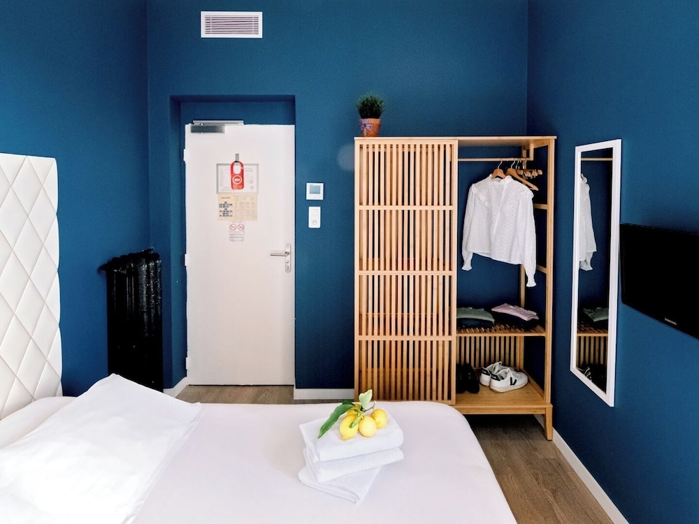 Basic Single Room photo 2