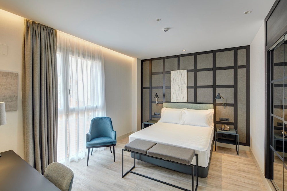 Classic Double Room - Photo 1