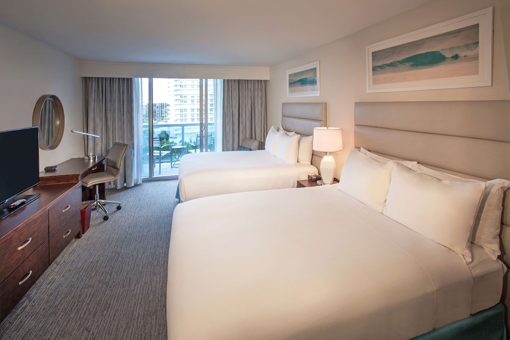 Room, 2 Queen Beds - Photo 1