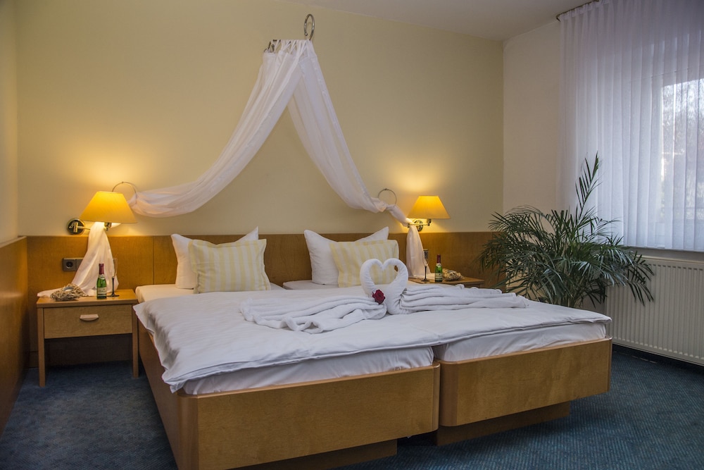 Deluxe Single Room, Balcony photo 3