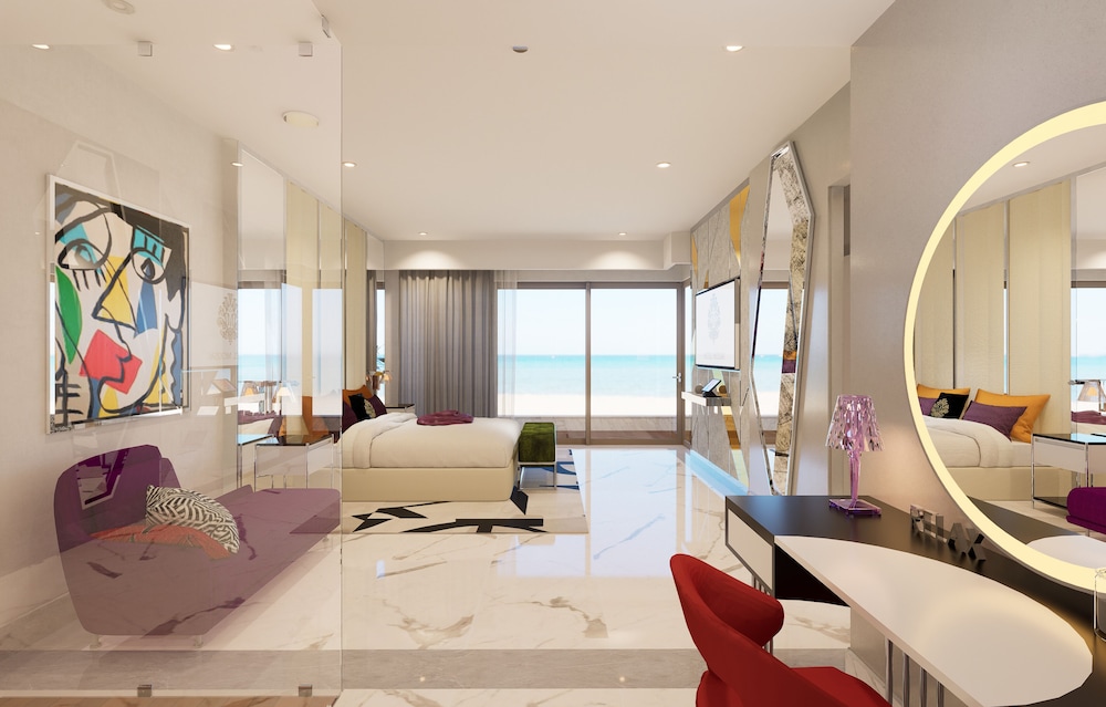 Two Bedroom Master Suite - Photo 1