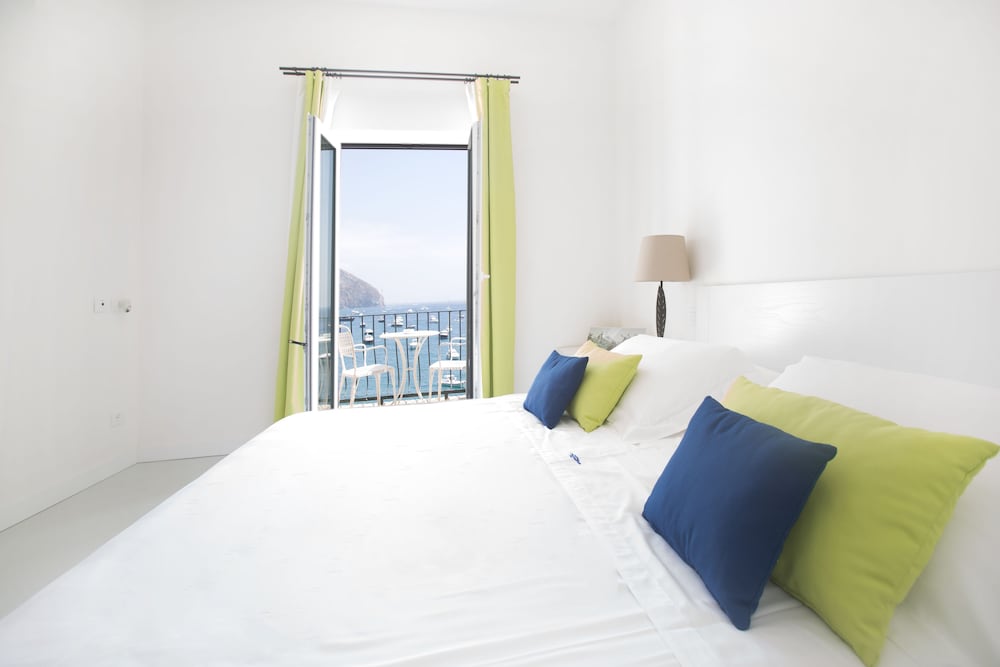 Superior Double Room, Sea View - Photo 5