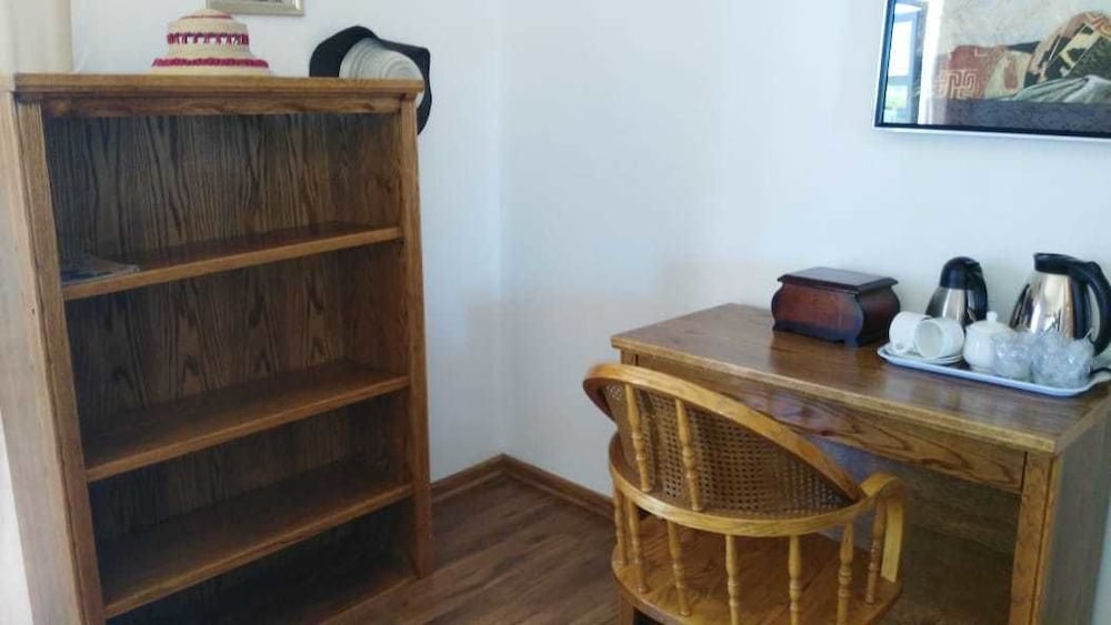 Double or Twin Room photo 3