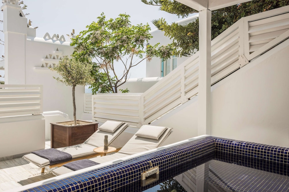 Deluxe Room, 2 Bedrooms (with Plunge Pool) photo 2