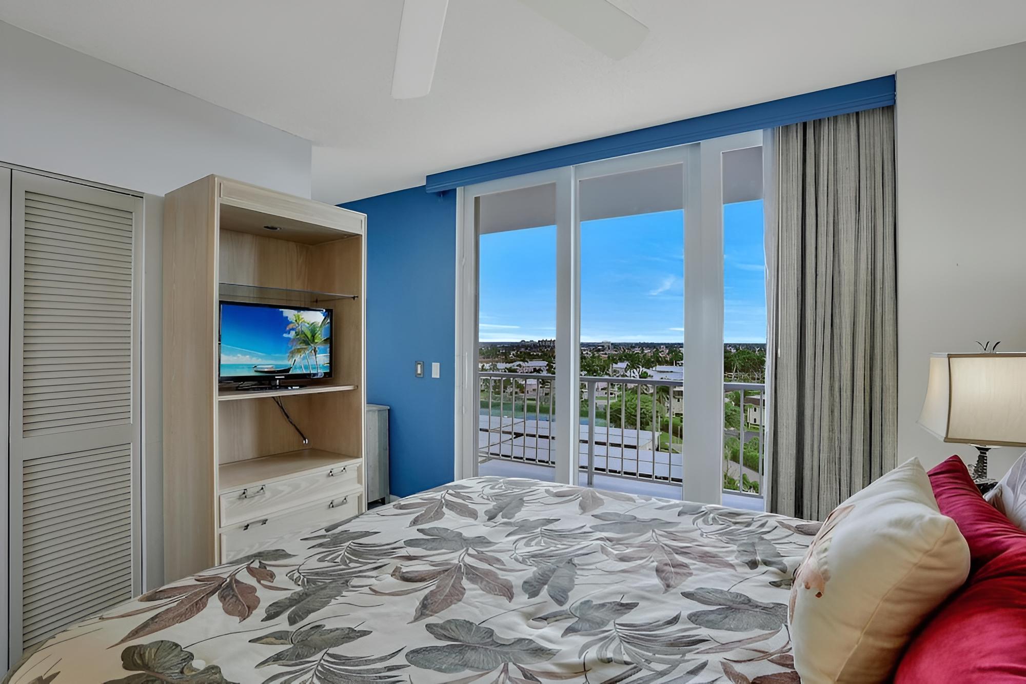 Condo, Multiple Beds (Admiralty House 806 South) photo 1