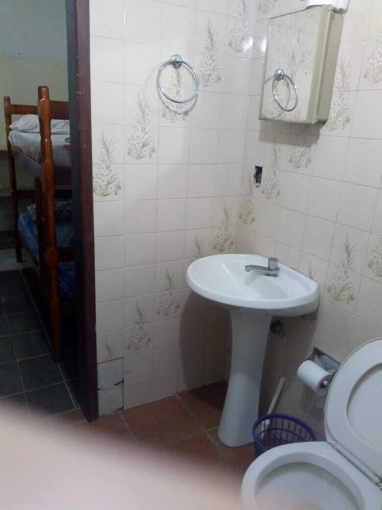 Basic Apartment, Multiple Beds, Accessible, Smoking photo 2