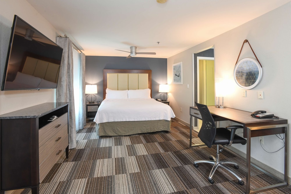 Studio, 1 King Bed (Spa Shower)