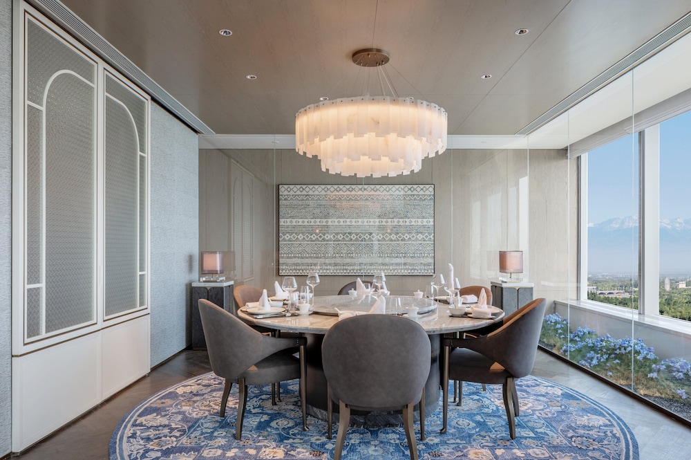 Royal Suite