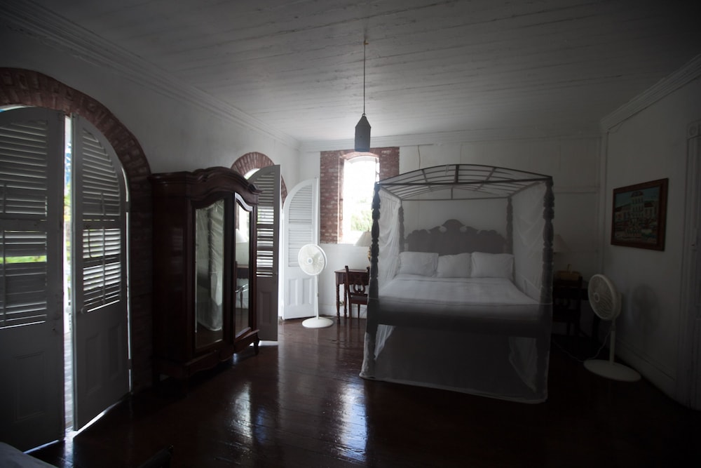 Two Bedroom Suite photo 2